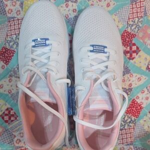 Skechers White Mesh Sneakers with Pink Interior